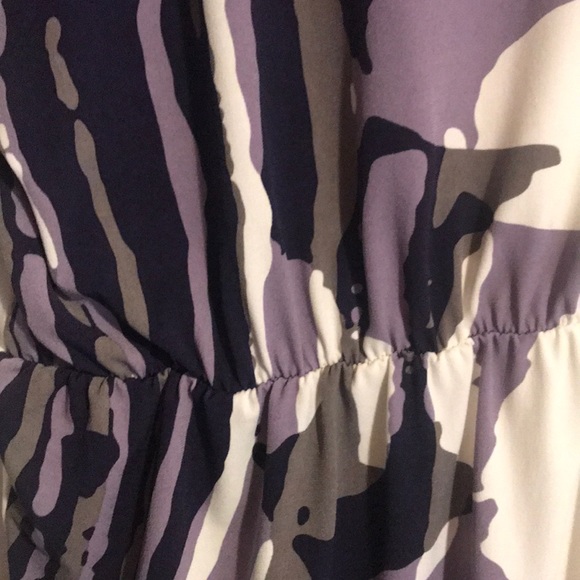 Abstract print top - Picture 3 of 3